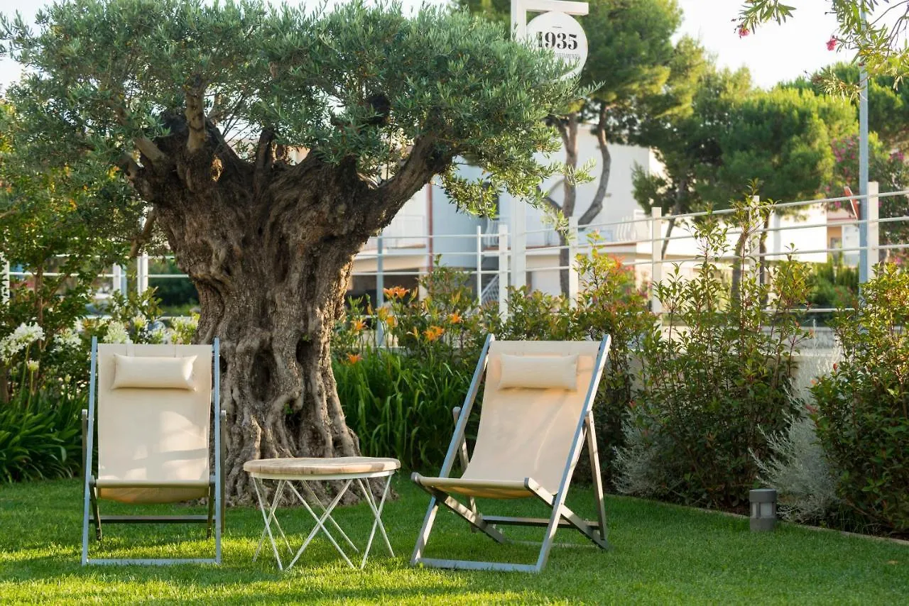 1935 Hotel Boutique & Apartments - Adults Only Ρόζες
